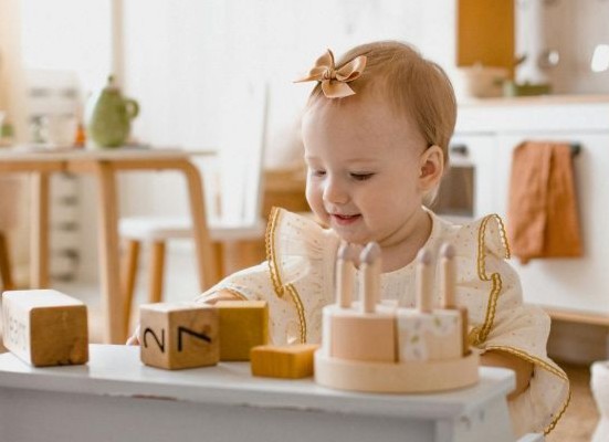 Montessori Activities by Age: A Simple Guide for 0–3 Years